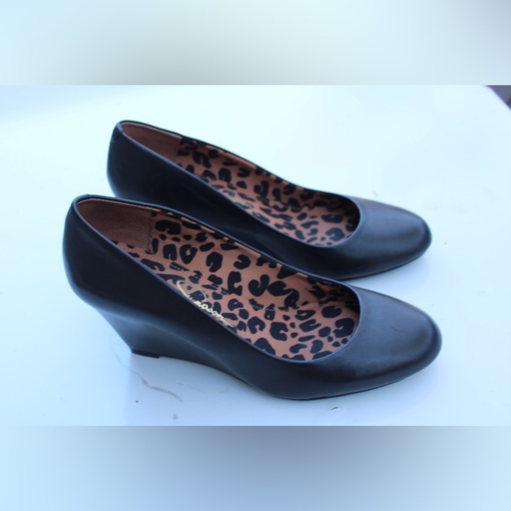 Jessica Simpson wedges
